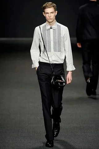 Look 32